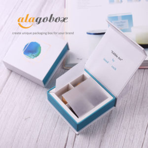 4-piece chocolate bonbon box