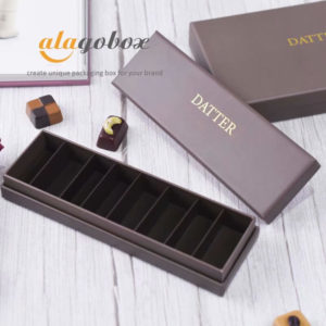 brown box with lid and shoulder