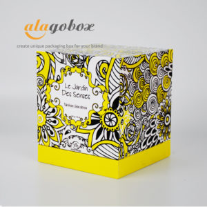 custom box with lid and strong shoulder